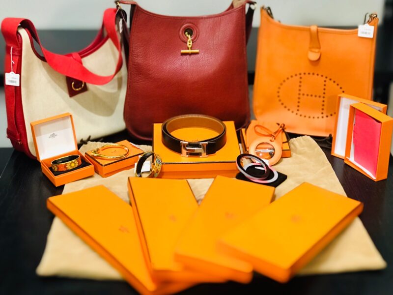 エルメスのブランドバッグやベルト、アクセサリー類多数